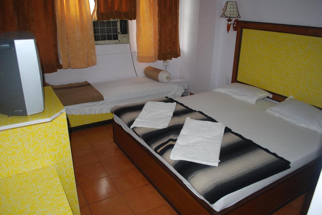Charans Guest House Lucknow Bilik gambar